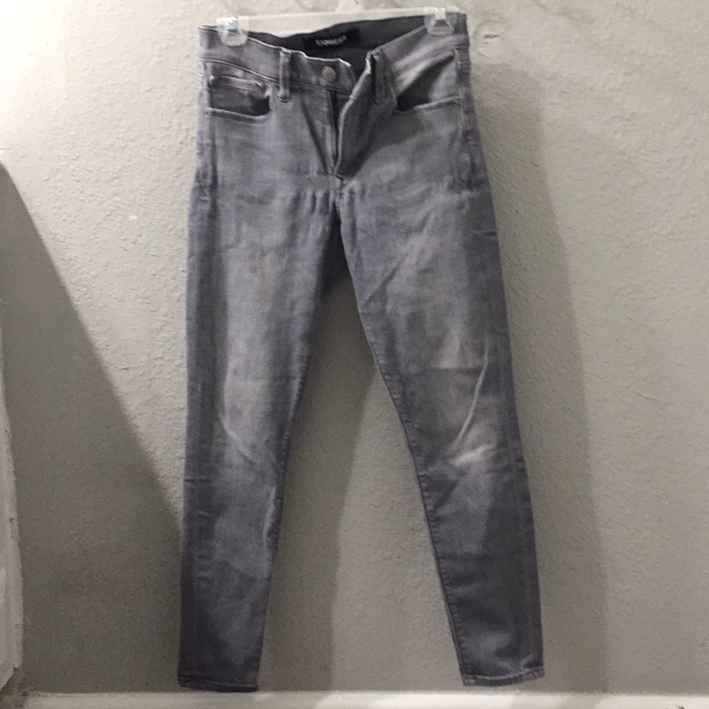 Stretchy skinny jeans